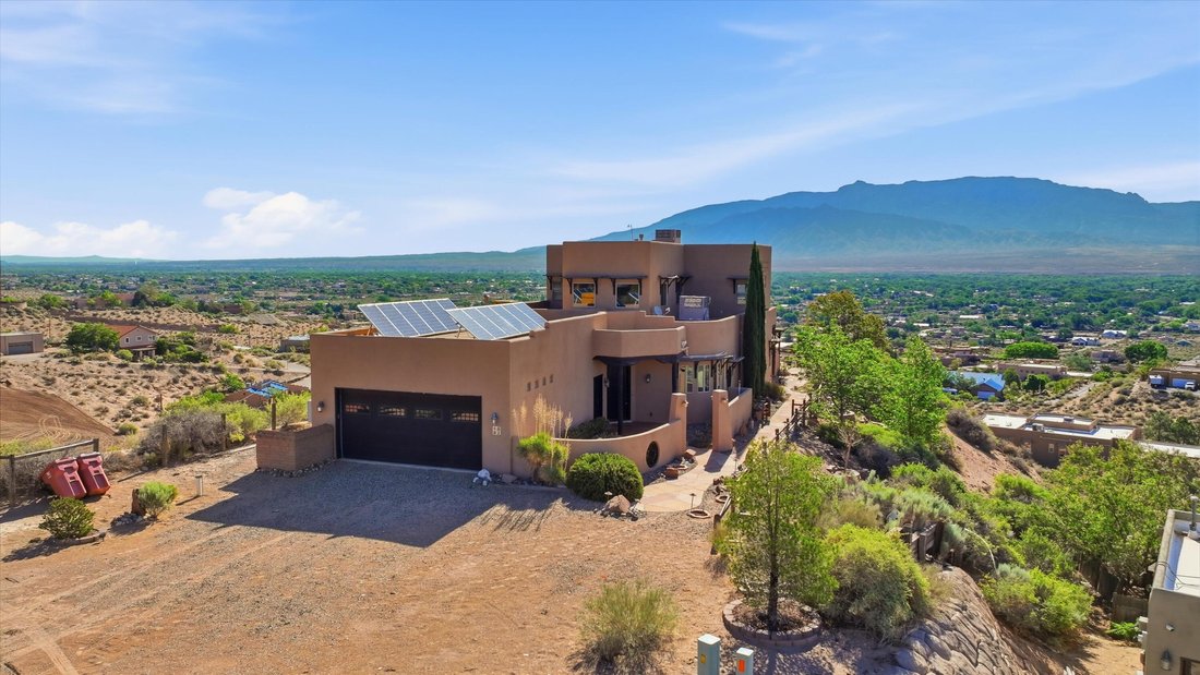 House in Corrales, New Mexico, United States 5 - 18040059