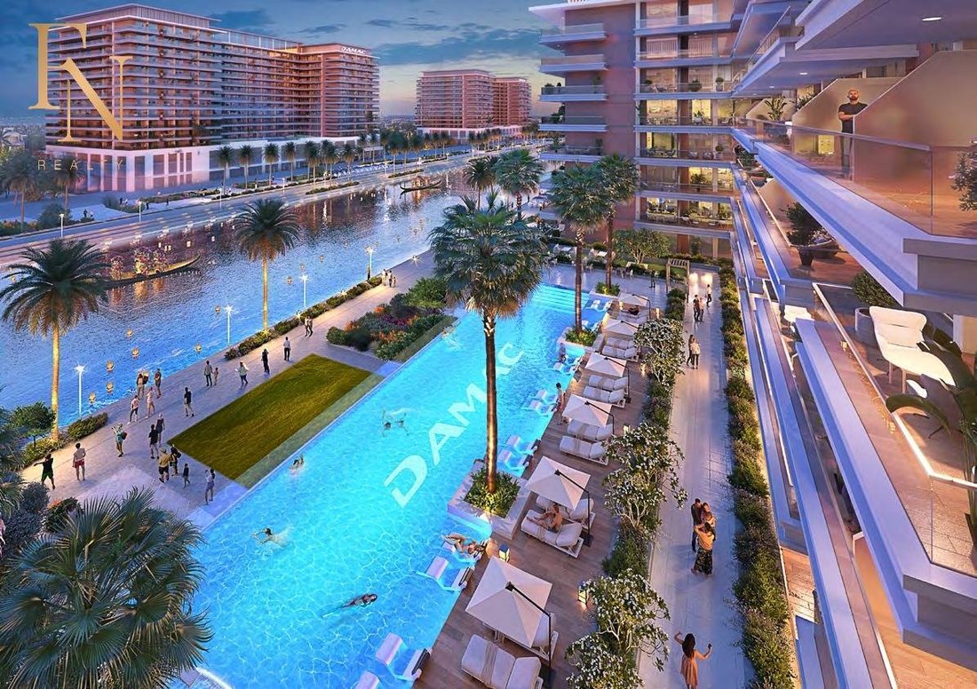 Townhouse in Dubai, United Arab Emirates 5 - 18047098