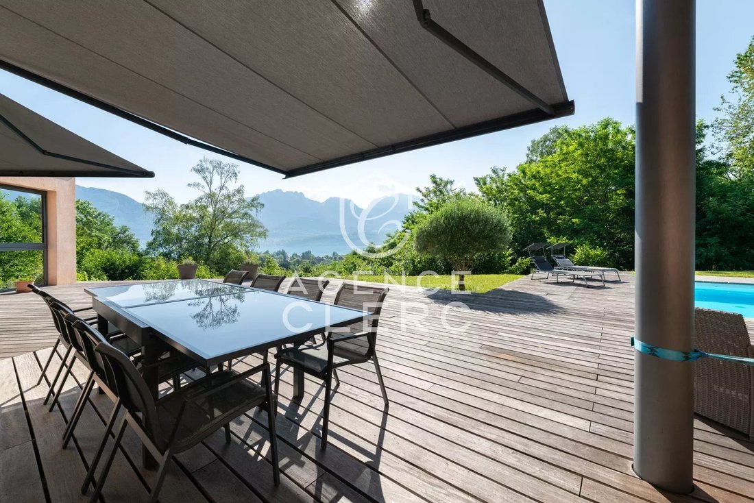 Villa in Sévrier, Auvergne-Rhône-Alpes, France 4 - 17017976