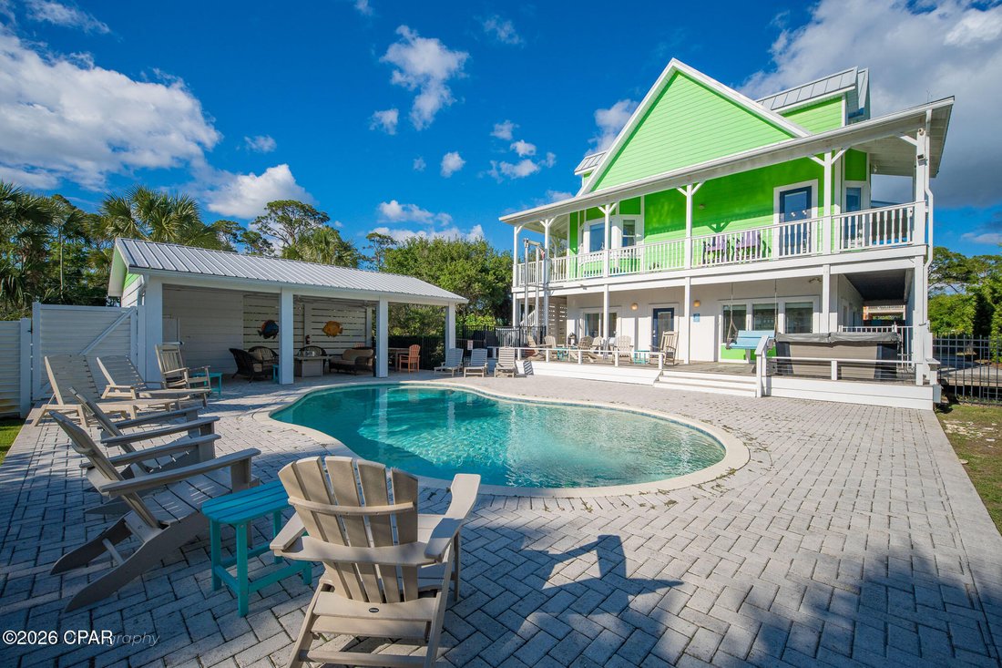 House in Port St. Joe, Florida, United States 2 - 18052162