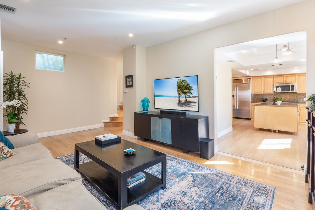 House in Los Angeles, California, United States 5 - 18039879