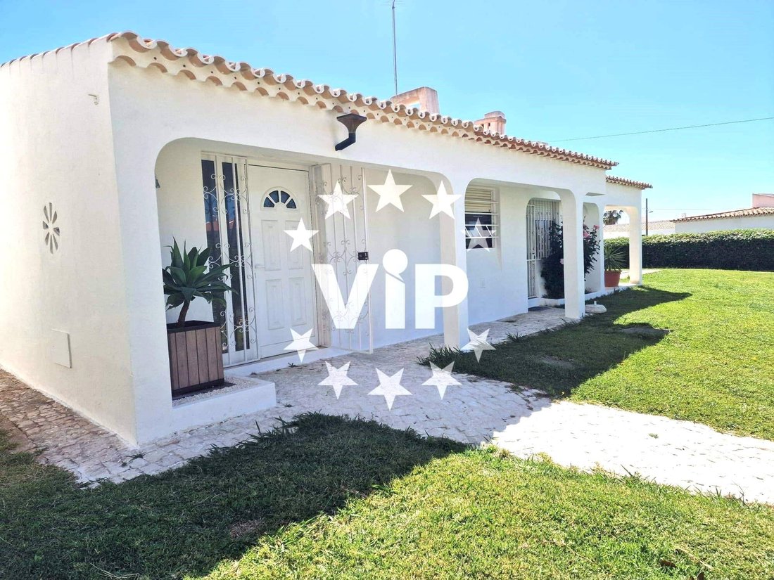 Villa in Olhos de Agua, Algarve, Portugal 2 - 18046132