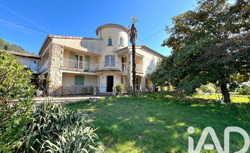 Casa a Vals-les-Bains, Auvergne-Rodano-Alpi, Francia 1