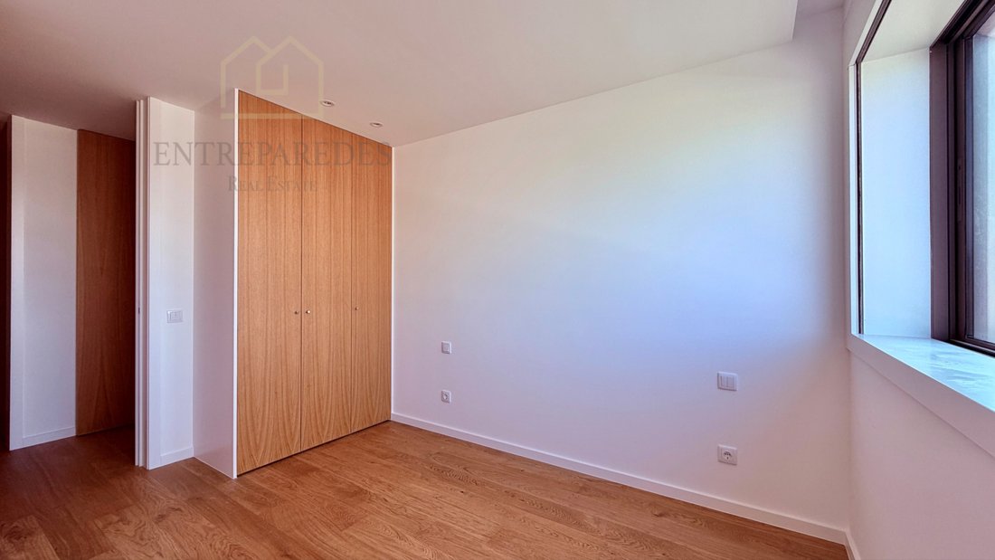 Appartement à Matosinhos et Leca da Palmeira, District de Porto, Portugal 2 - 18038701