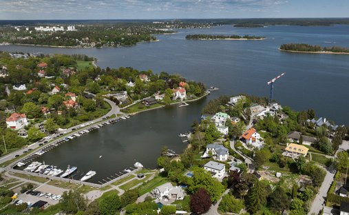 Casa a Täby, Contea di Stoccolma, Svezia 1