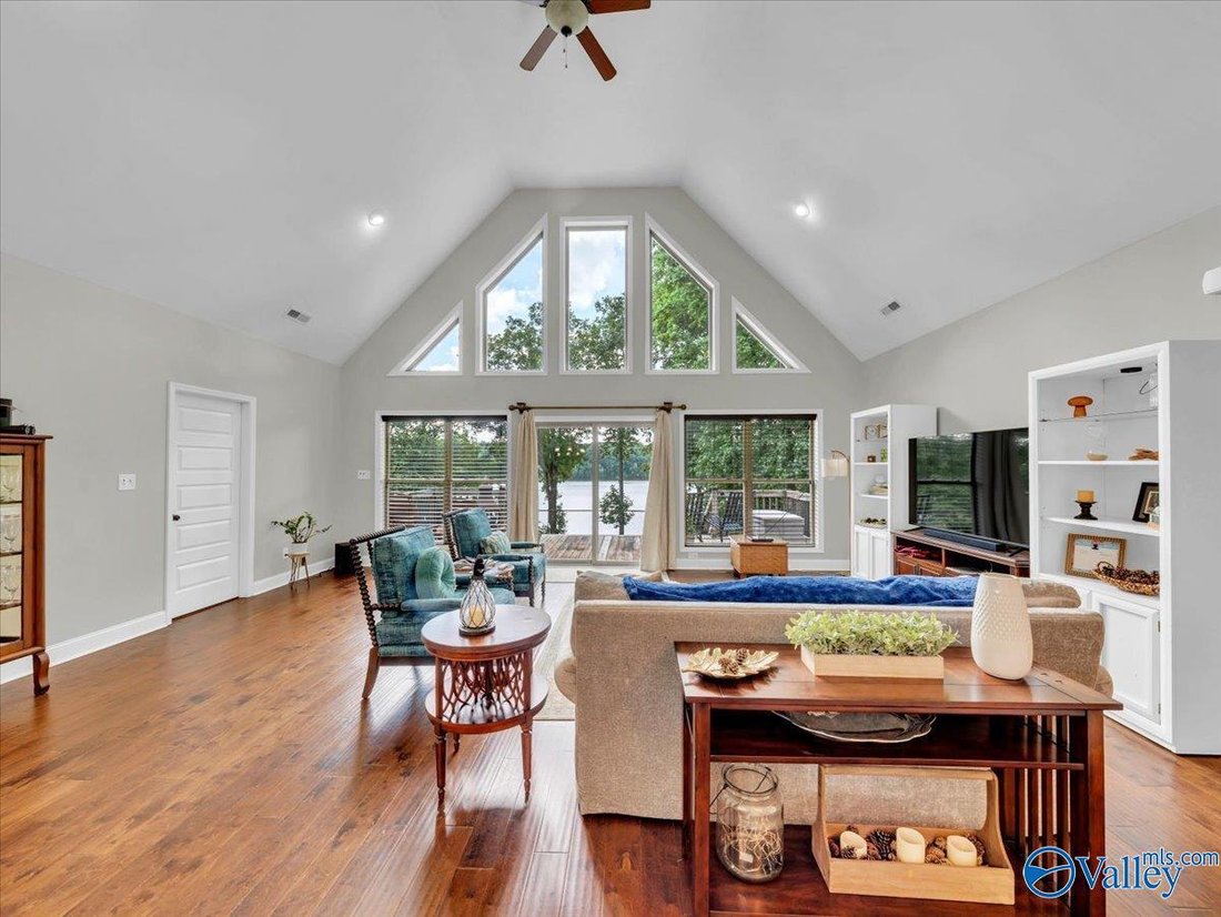 House in Athens, Alabama, United States 5 - 18041374