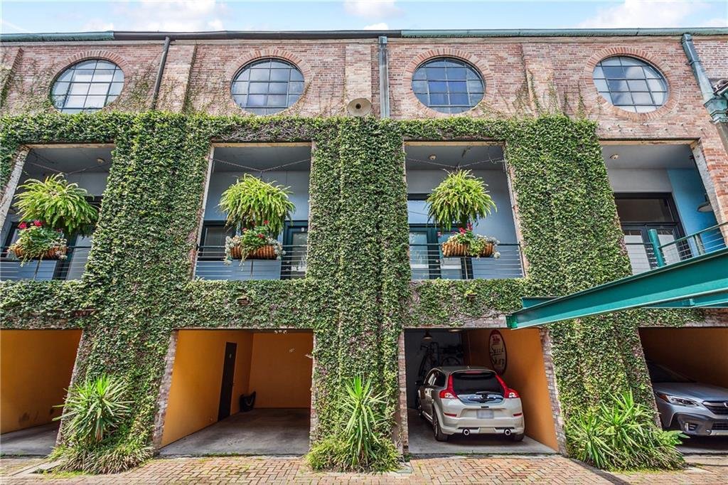 Condo in New Orleans, Louisiana, United States 1 - 18036230