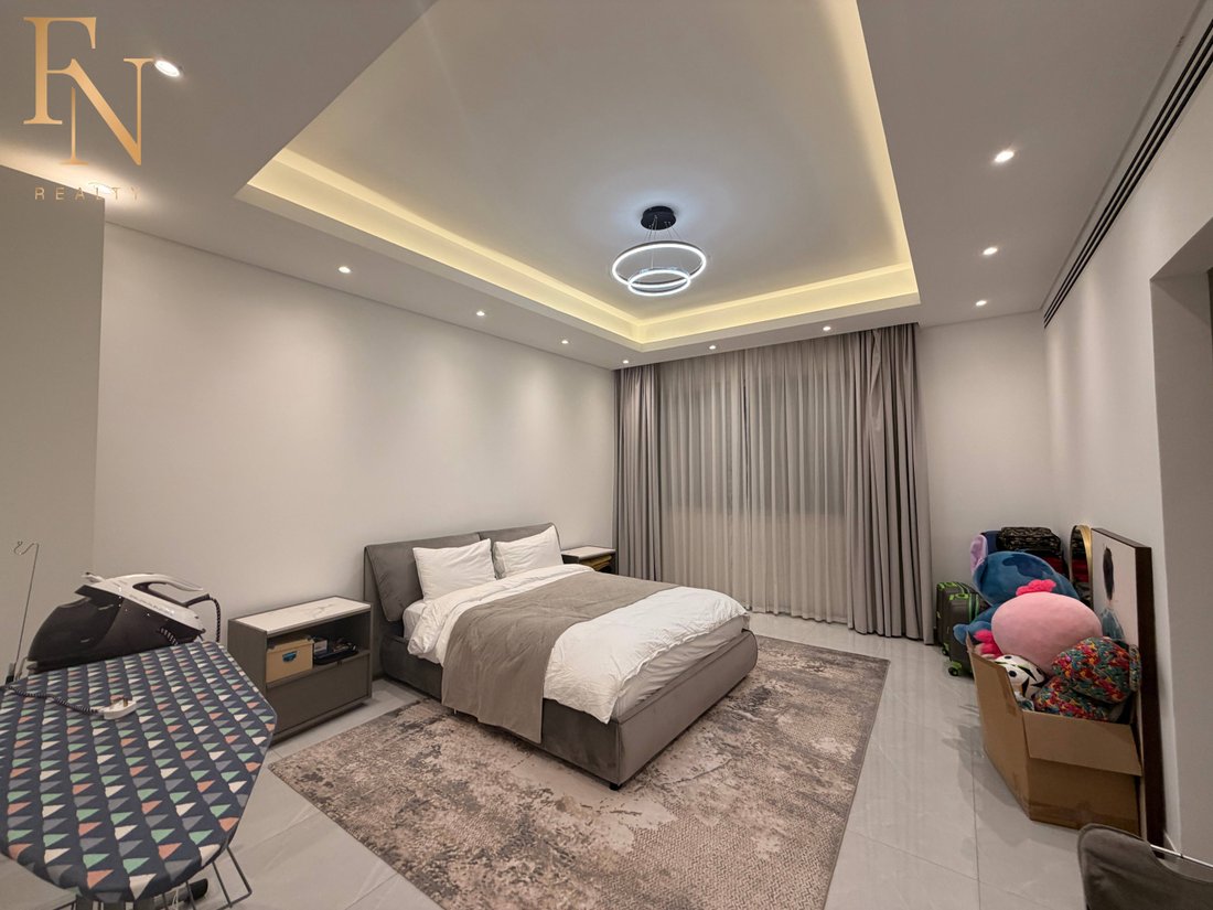 Villa in Nad Al Sheba, Dubai, United Arab Emirates 1 - 18047217