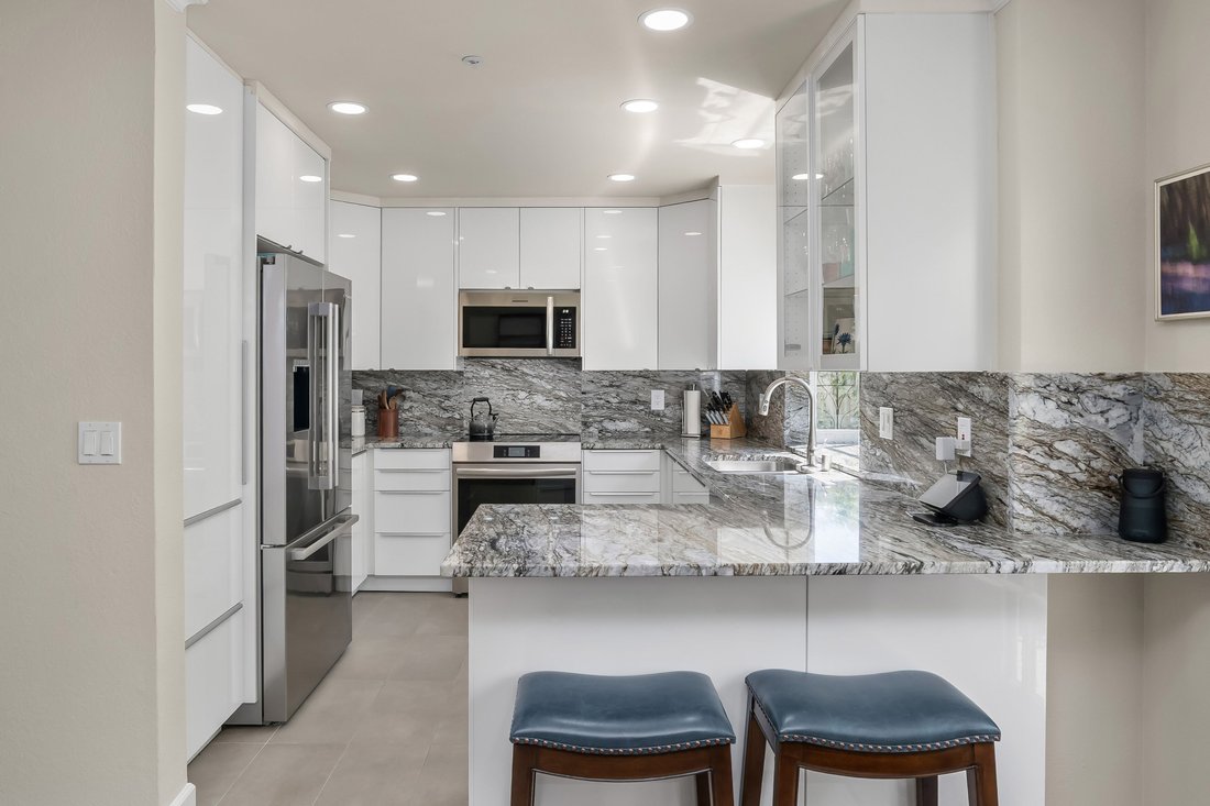 House in Novato, California, United States 3 - 18040005