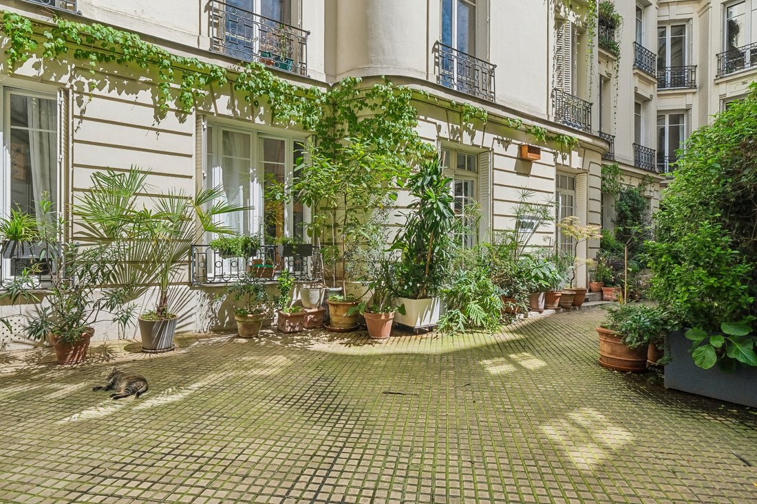 Apartment in Paris 18e Arrondissement, Paris, France 1 - 15607968