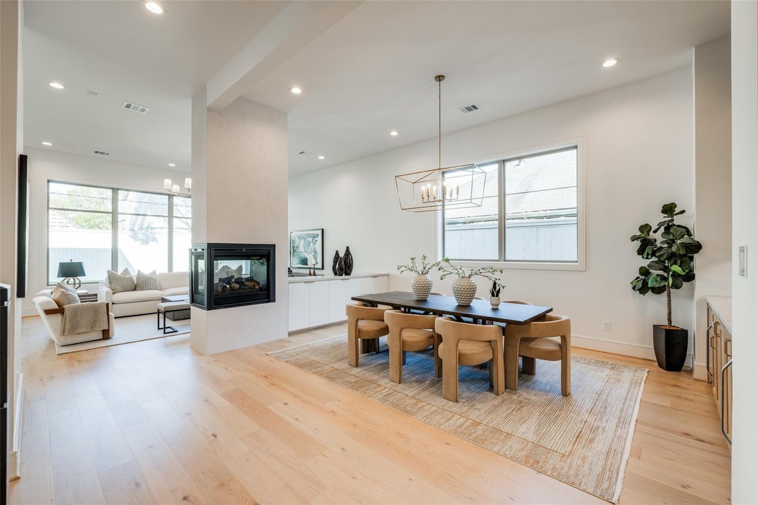 House in Houston, Texas, United States 4 - 18037409