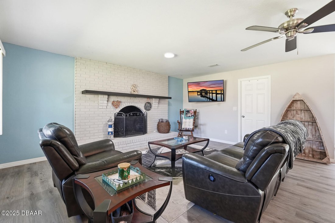 House in Oak Hill, FL, United States 4 - 18048453