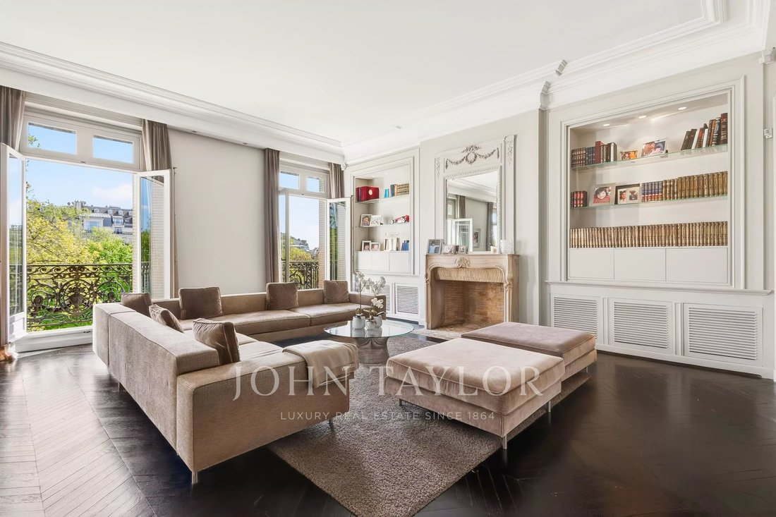 Apartment in Chaillot, Paris 16e Arrondissement, Paris 4 - 18038612