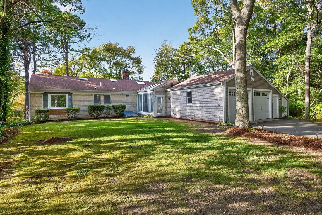 House in Falmouth, Massachusetts, United States 2 - 18039631