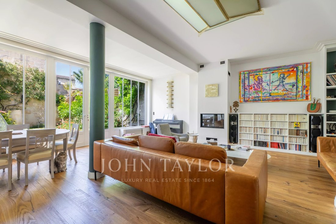 Townhouse in Grand Parc-Chartrons-Paul Doumer, Bordeaux, France 3 - 18047338