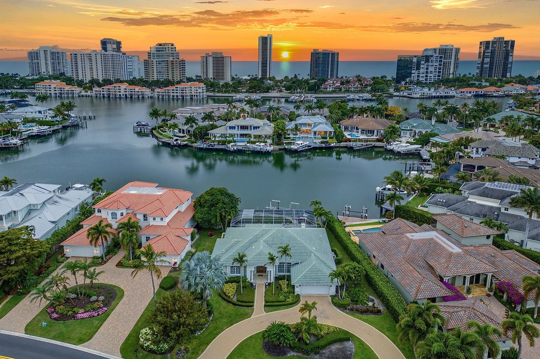 House in Naples, Florida, United States 4 - 17571659