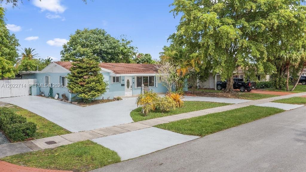 House in Miami, Florida, United States 5 - 18041403