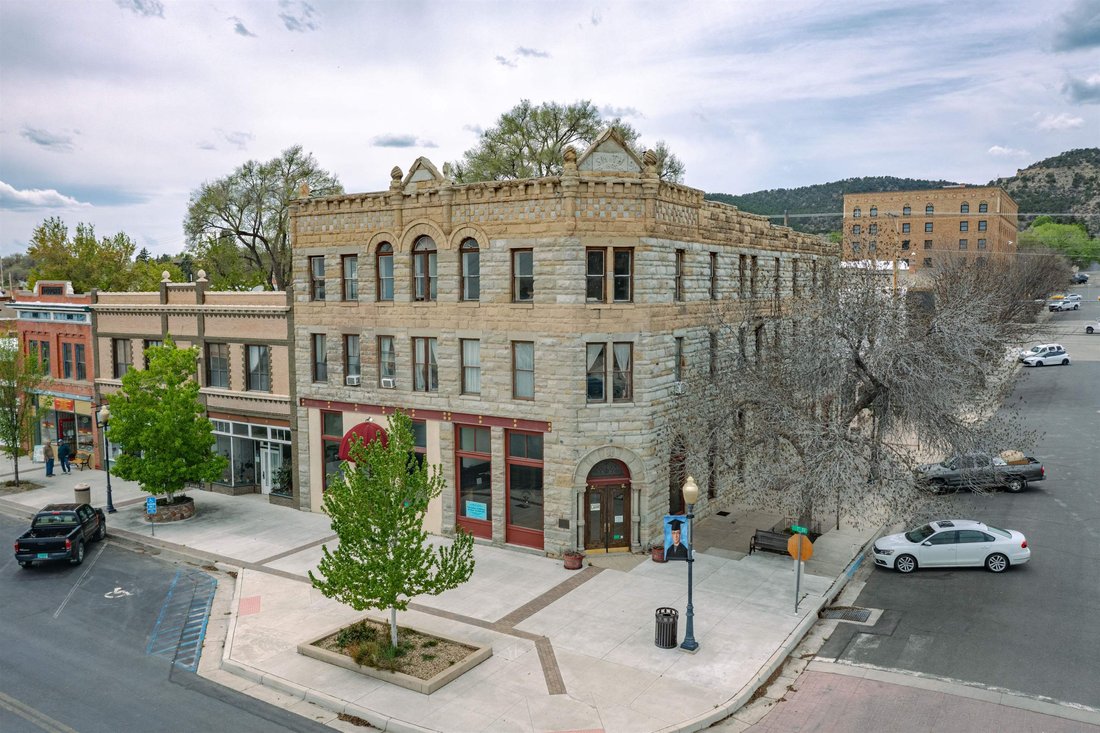 Raton, New Mexico, United States 3 - 18051922