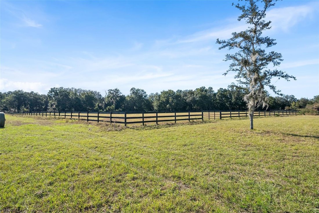 Terreno en Dunnellon, Florida, Estados Unidos 2 - 18048786