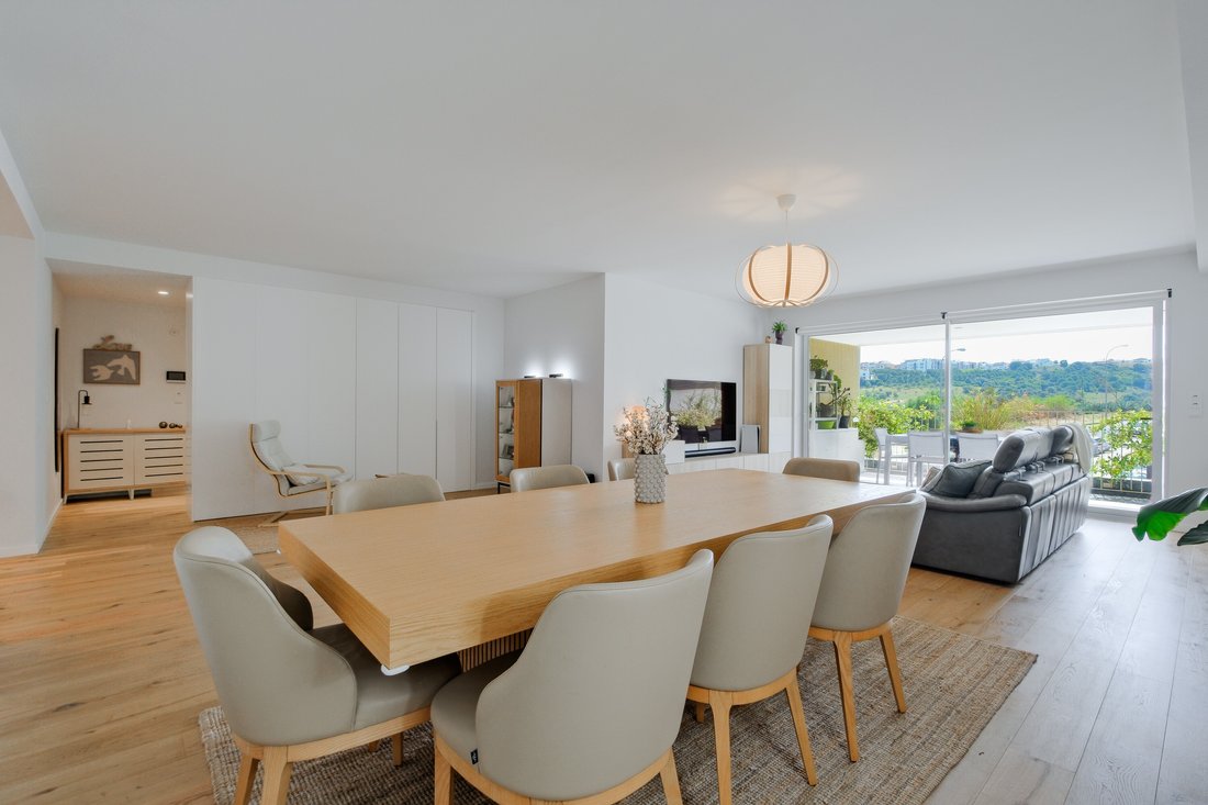Apartment in Carnaxide e Queijas, Lisbon, Portugal 5 - 18038711
