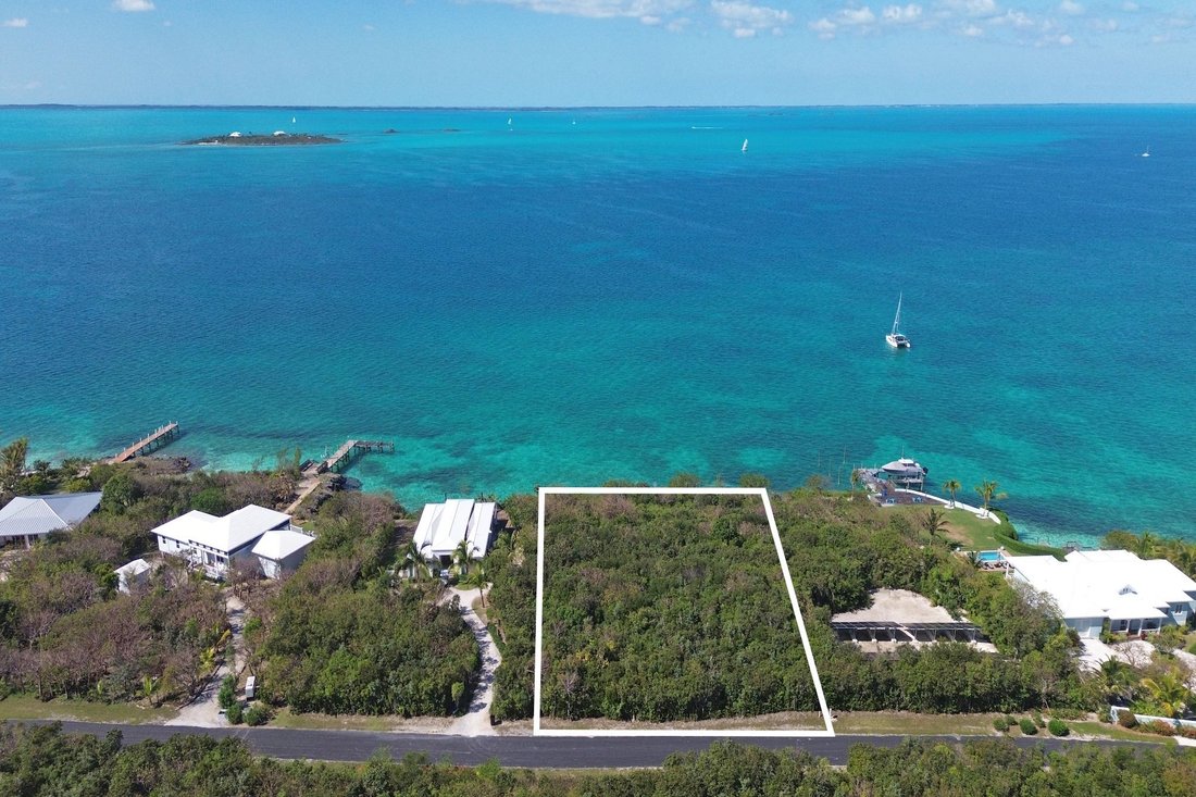 Land in Great Guana Cay, Hope Town, The Bahamas 3 - 18039933