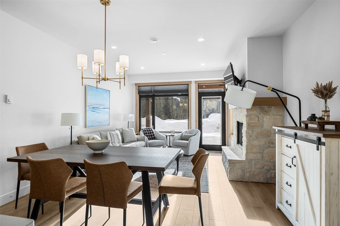 Apartment in Sun Peaks, British Columbia, Canada 4 - 14965151