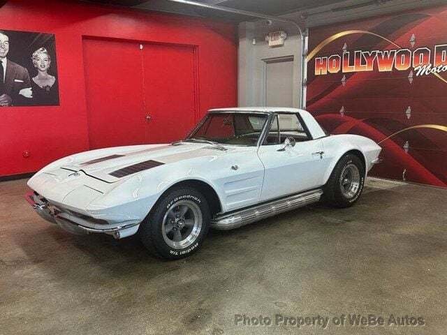 Chevrolet Corvette 2dr Convertible in Calverton, NY, United States 3 - 18042398