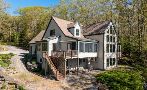 House in Bristol, Maine, United States 1