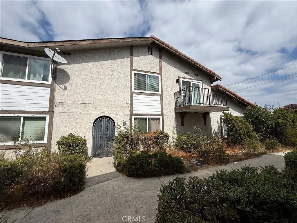 Rowland Heights, California, United States 4 - 18044434