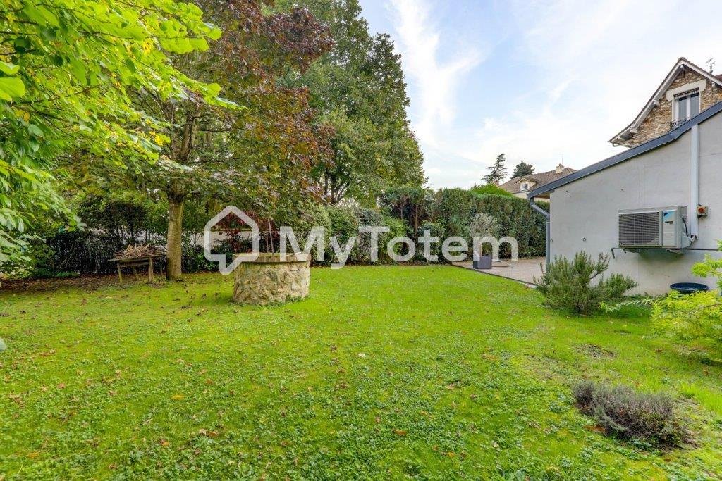 House in Saint Prix Forêt, Saint-Prix, France 5 - 18037236