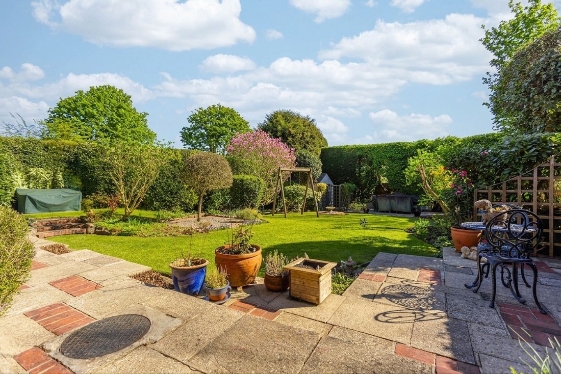 House in Forest Row, England 2 - 17465089