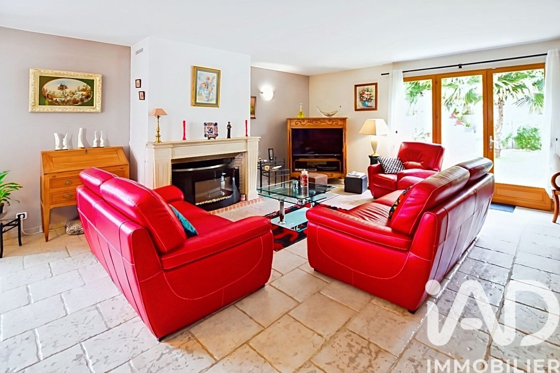 House in Crecy-la-Chapelle, Ile-de-France, France 5 - 17657793