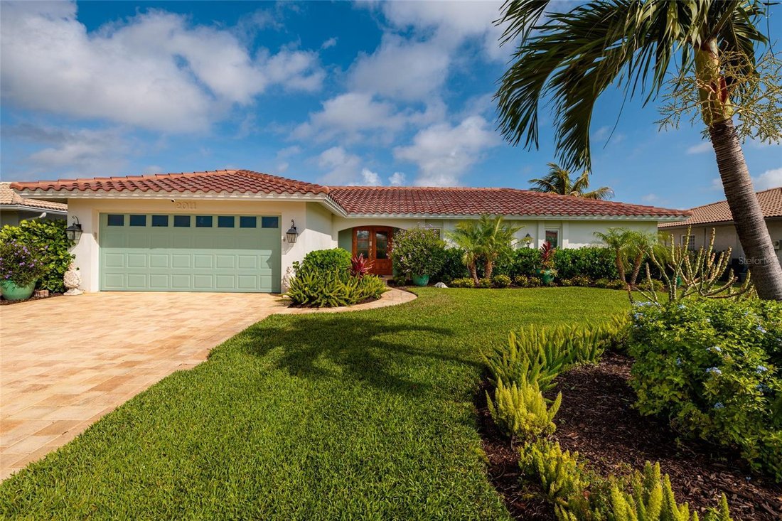 House in St. Petersburg, Florida, United States 1 - 18048964