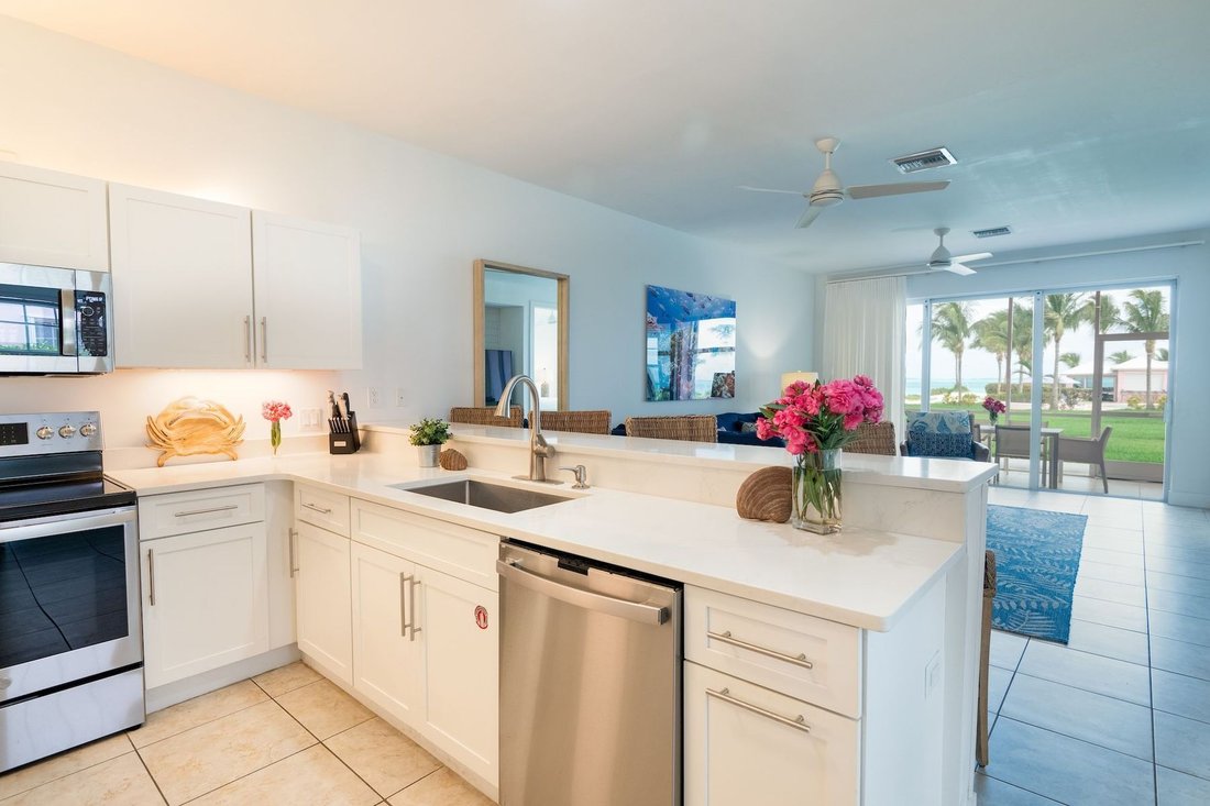 Condo in Treasure Cay, Central Abaco, The Bahamas 5 - 18039940