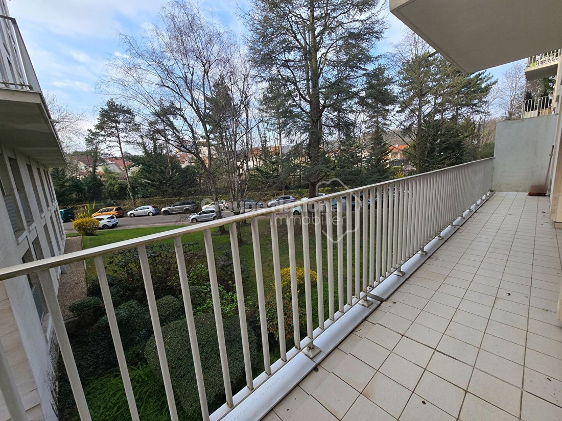 Apartment in Domaine National du Château, Versailles, France 5 - 16074090