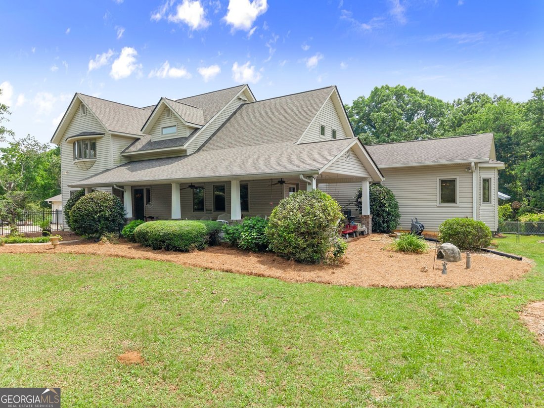 House in Gainesville, Georgia, United States 3 - 18045453