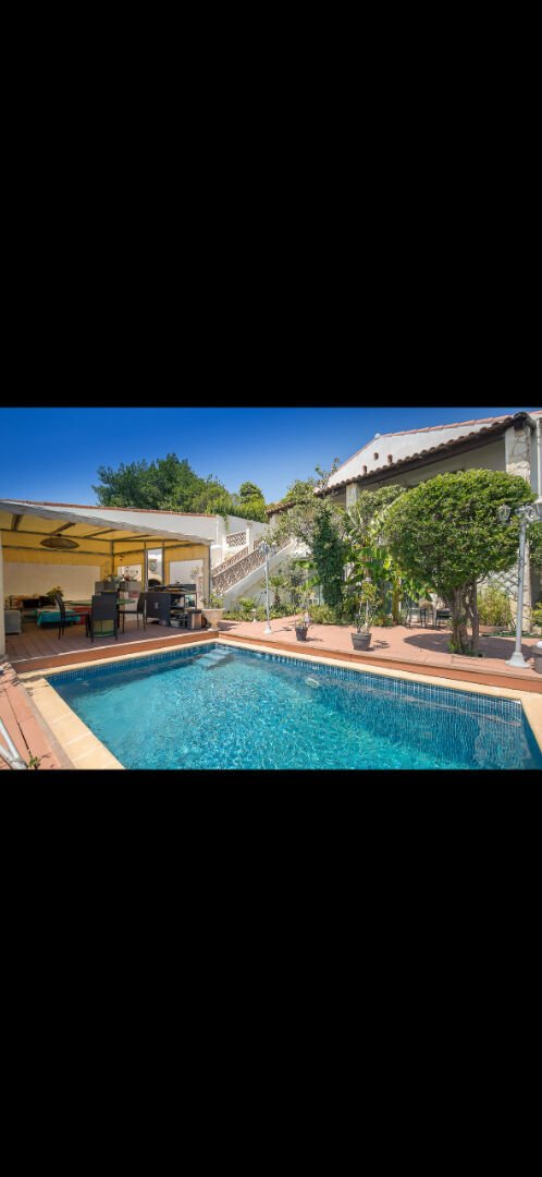 Villa in Plan-de-Cuques, Provence-Alpes-Côte d'Azur, France 2 - 18051142