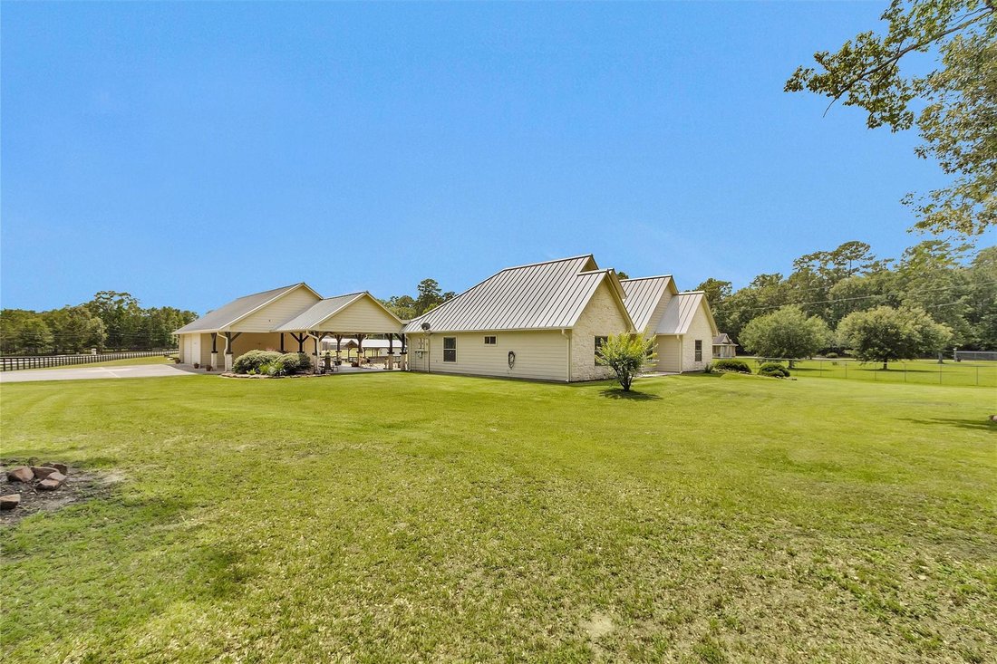 House in Conroe, Texas, United States 3 - 18050919