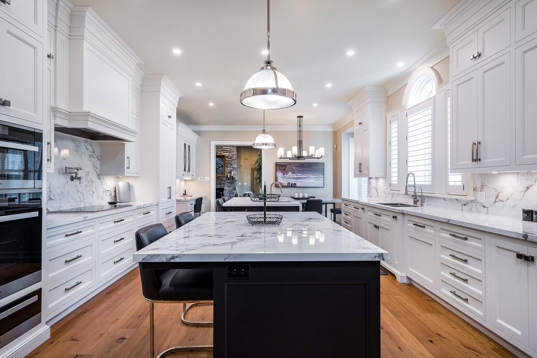 House in Collingwood, Ontario, Canada 5 - 18039629