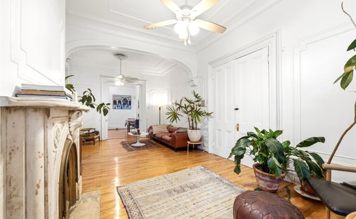 House in New York, New York, United States 1