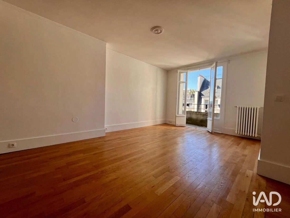 Apartment in Auteuil Sud, Paris 16e Arrondissement, Paris 2 - 18046282