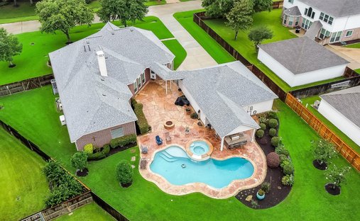 House in Friendswood, Texas, United States 1