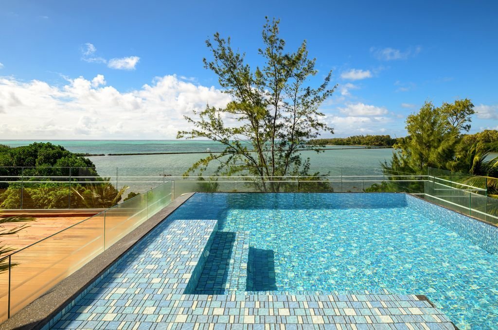 Apartment in Roches Noires, Rivière du Rempart District, Mauritius 2 - 17772146