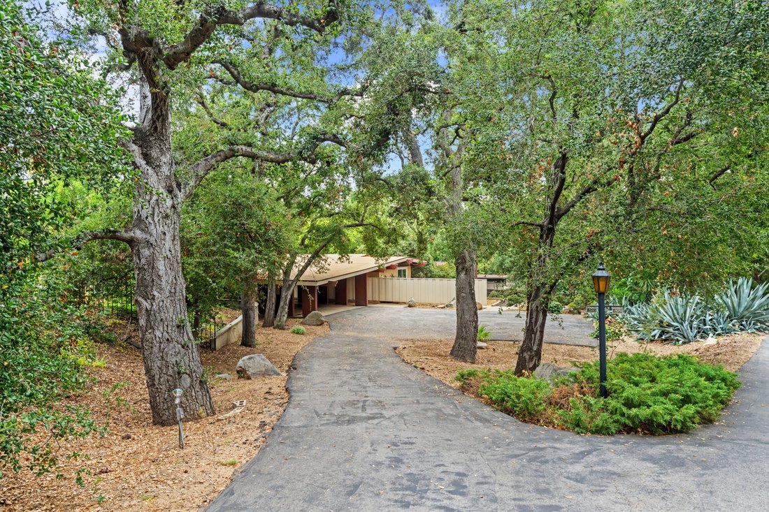 House in Altadena, California, United States 1 - 18047269