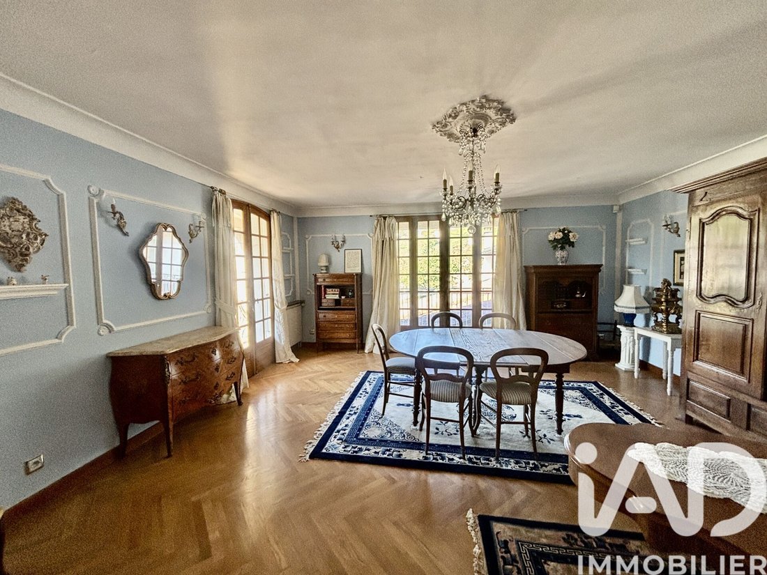 House in Vals-les-Bains, Auvergne-Rhône-Alpes, France 4 - 18046336