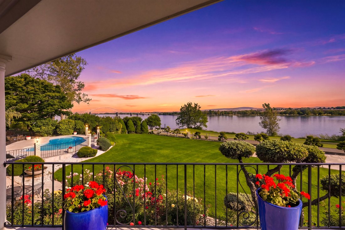 House in Pasco, Washington, United States 1 - 18007383