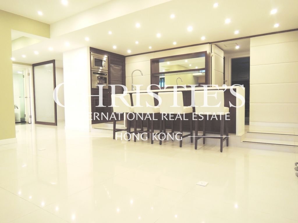 Apartment in Hong Kong, Hong Kong 5 - 18046154