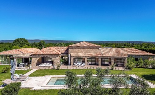 House in Le Tholonet, Provence-Alpes-Côte d'Azur, France 1