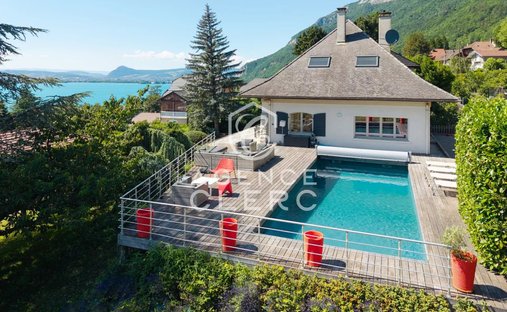 Villa in Veyrier-du-Lac, Auvergne-Rhône-Alpes, France 1
