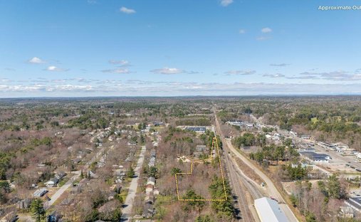 Land in Brunswick, Maine, United States 1